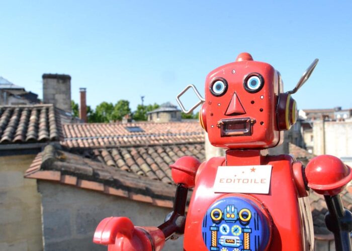 Eddy le premier robot Editoile sur les toits de Bordeaux
